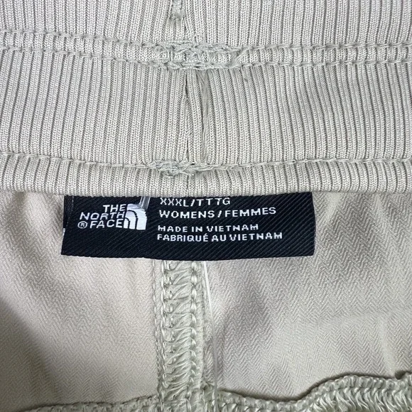 The North Face Aphrodite Motion Capri Pants Women's 3XL Tan Lightweight NEW - Picture 10 of 13